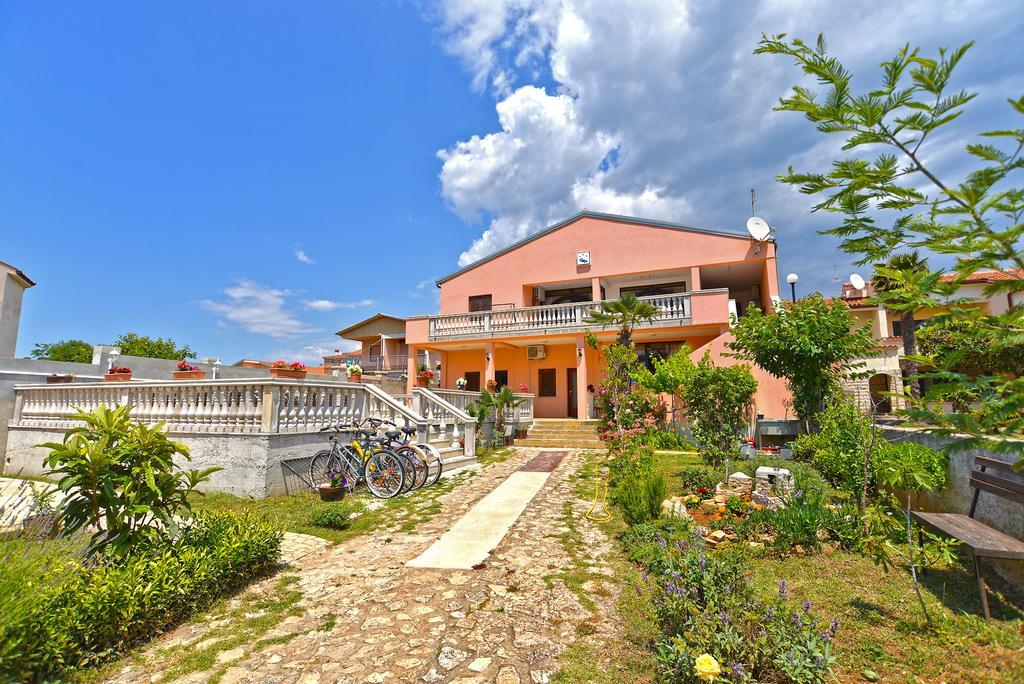מדולין Apartments Blue 324 מראה חיצוני תמונה